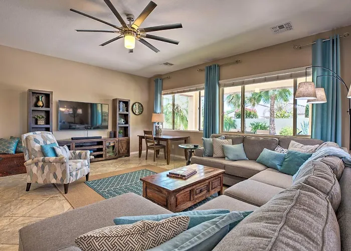 Modern Azure W/ Beautiful Patio, Pool & Spa!